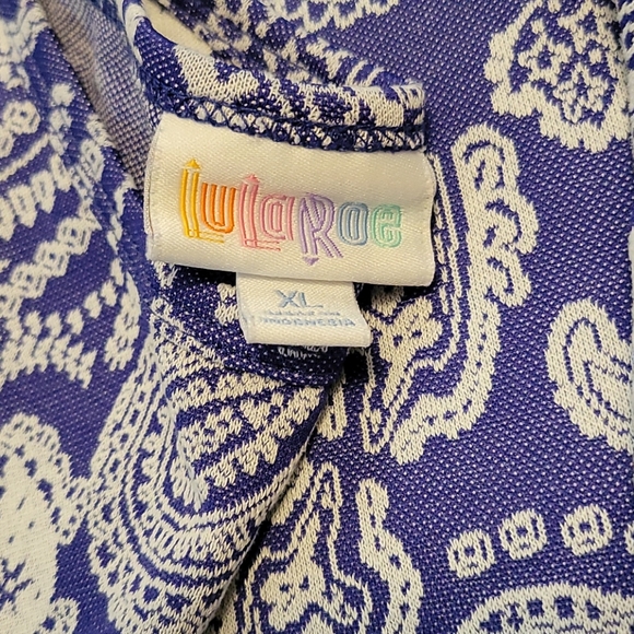 Lularoe Irma XL - Picture 3 of 3